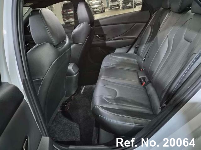  Hyundai / Avante Stock No. 20064